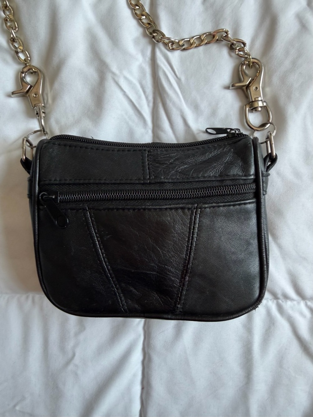 Vintage Y2K Black Faux Leather Crossbody Bag Silver Eagle Chain Strap - Picture 3 of 8